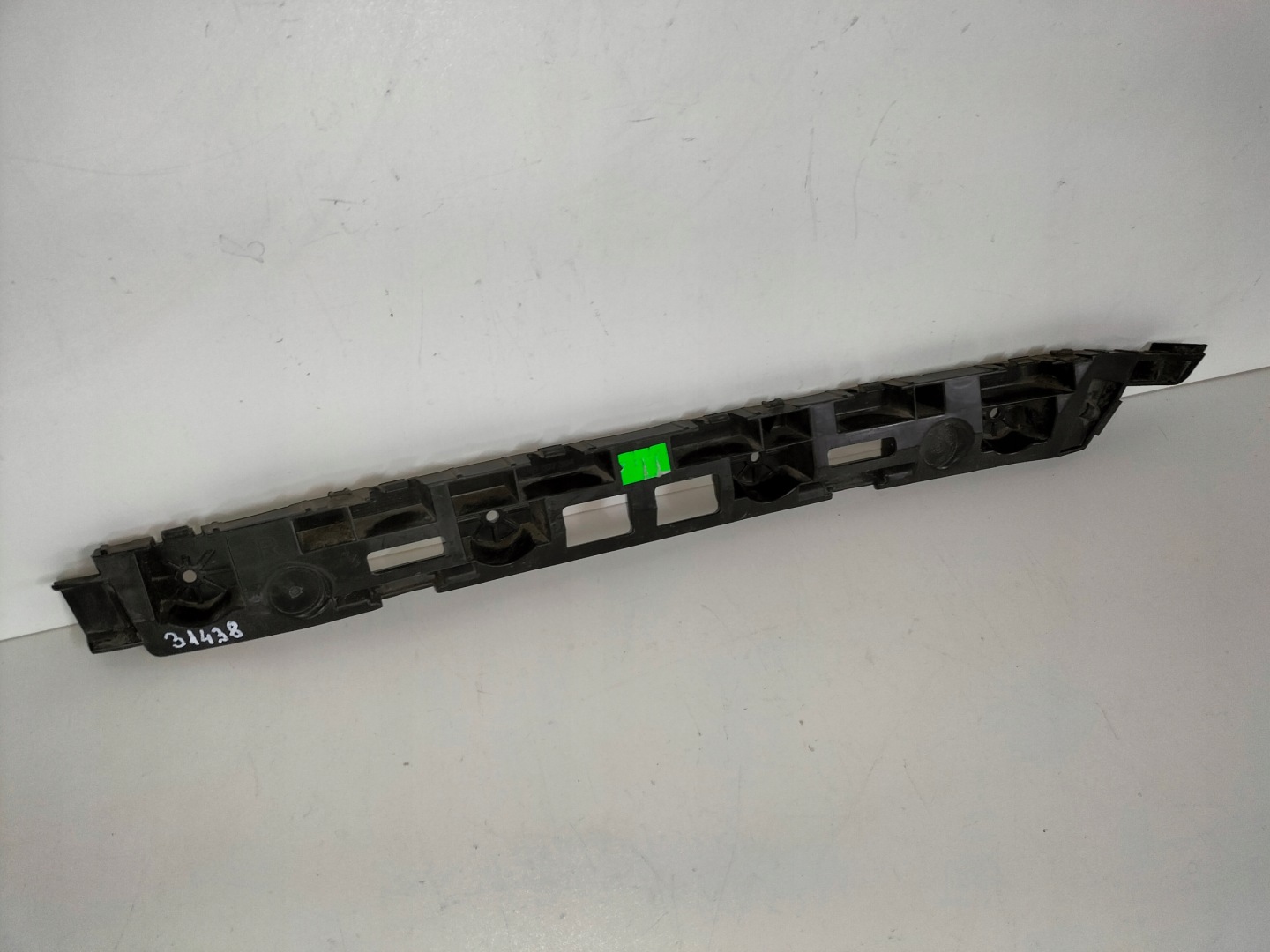 SUPPORT SUPPORT PLAQUE PARE CHOC ARRIÈRE DROITE SKODA SUPERB III 15- SDN