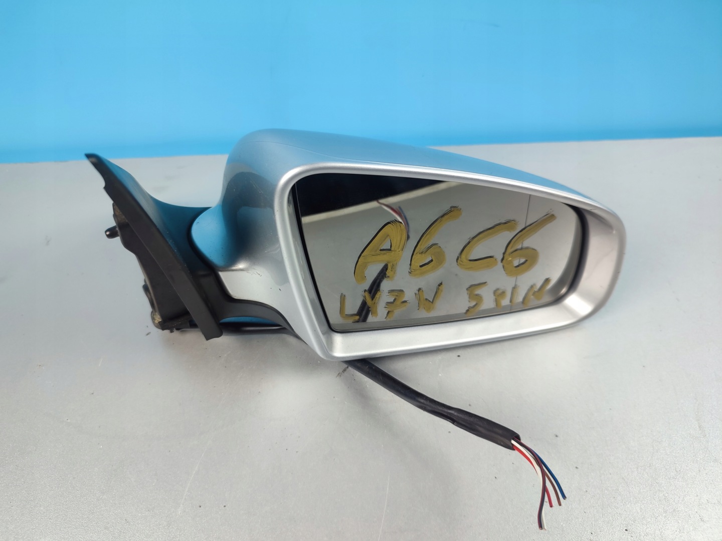 mirror right Audi a6 c6 ly7w 5 PIN