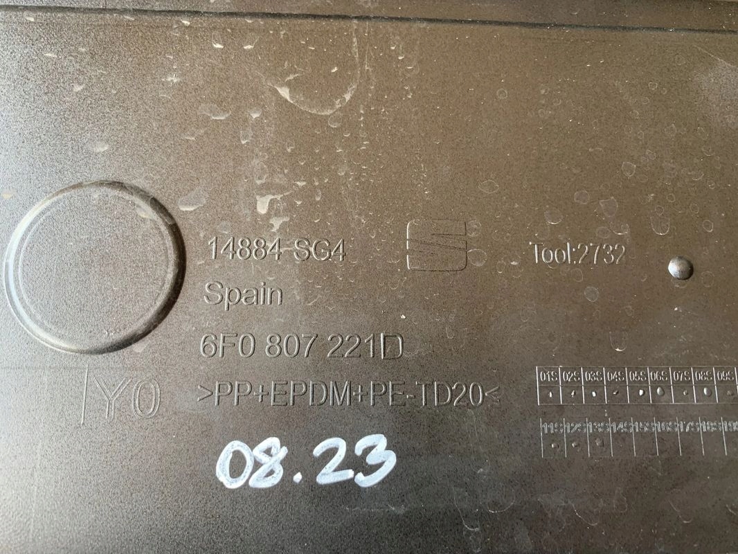 Seat Ibiza 16r bumper front front 2016 PDC 6F0807221D 08.23