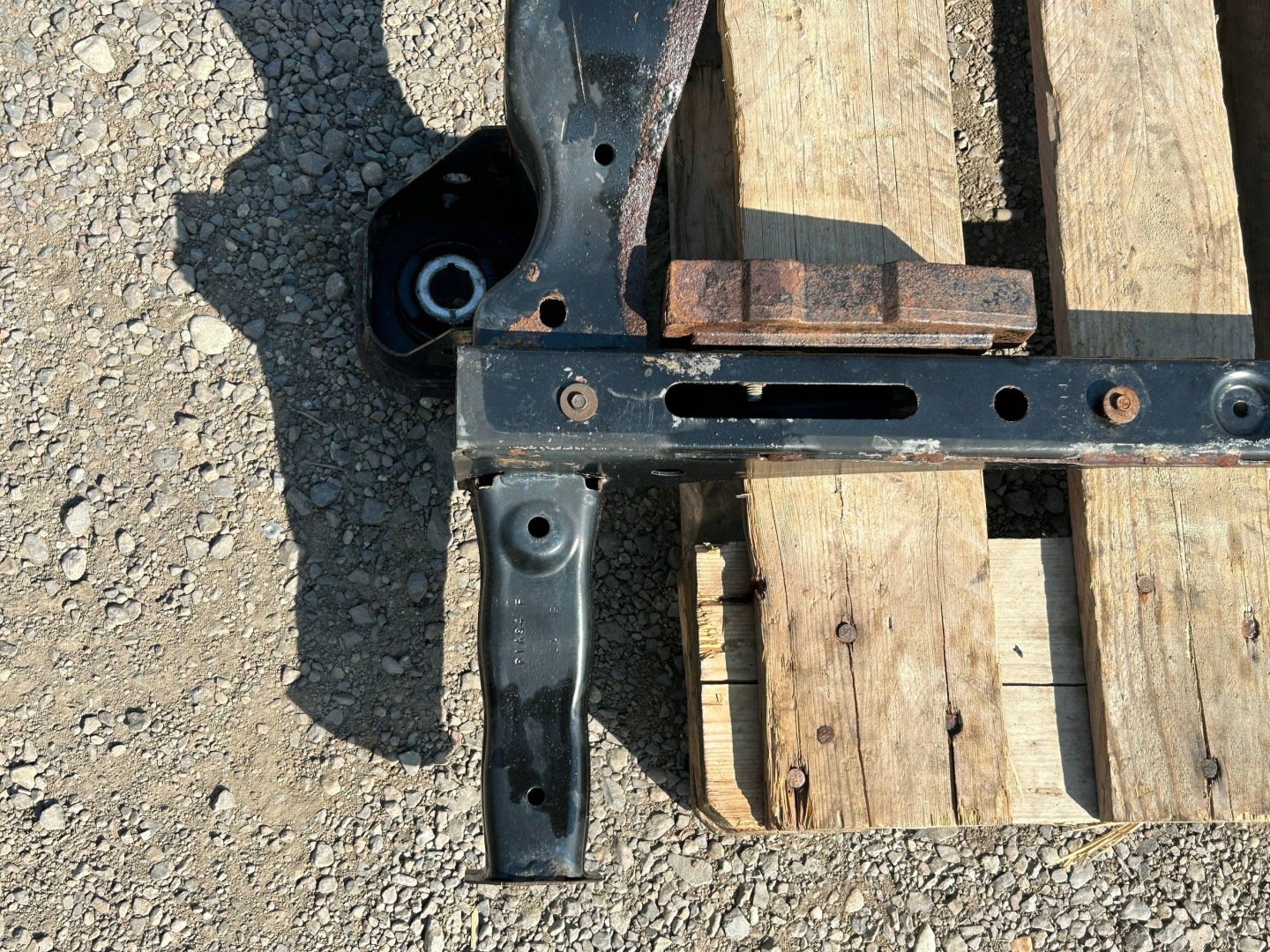 axle beam subframe sider front front Lincoln Continental 3.0 2017r