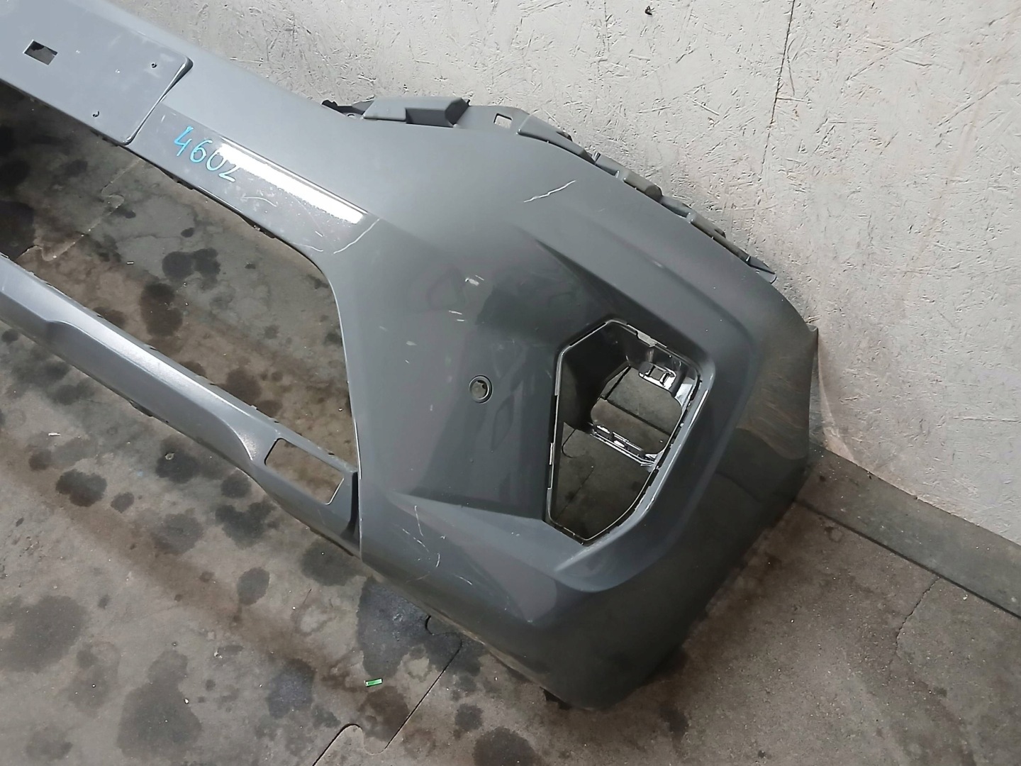 bumper front NISSAN TOWNSTAR