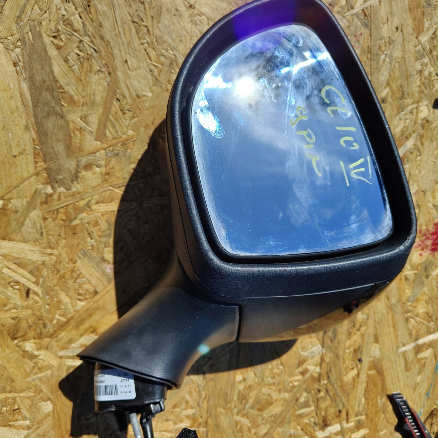mirror side left side Renault Clio IV 963025296R