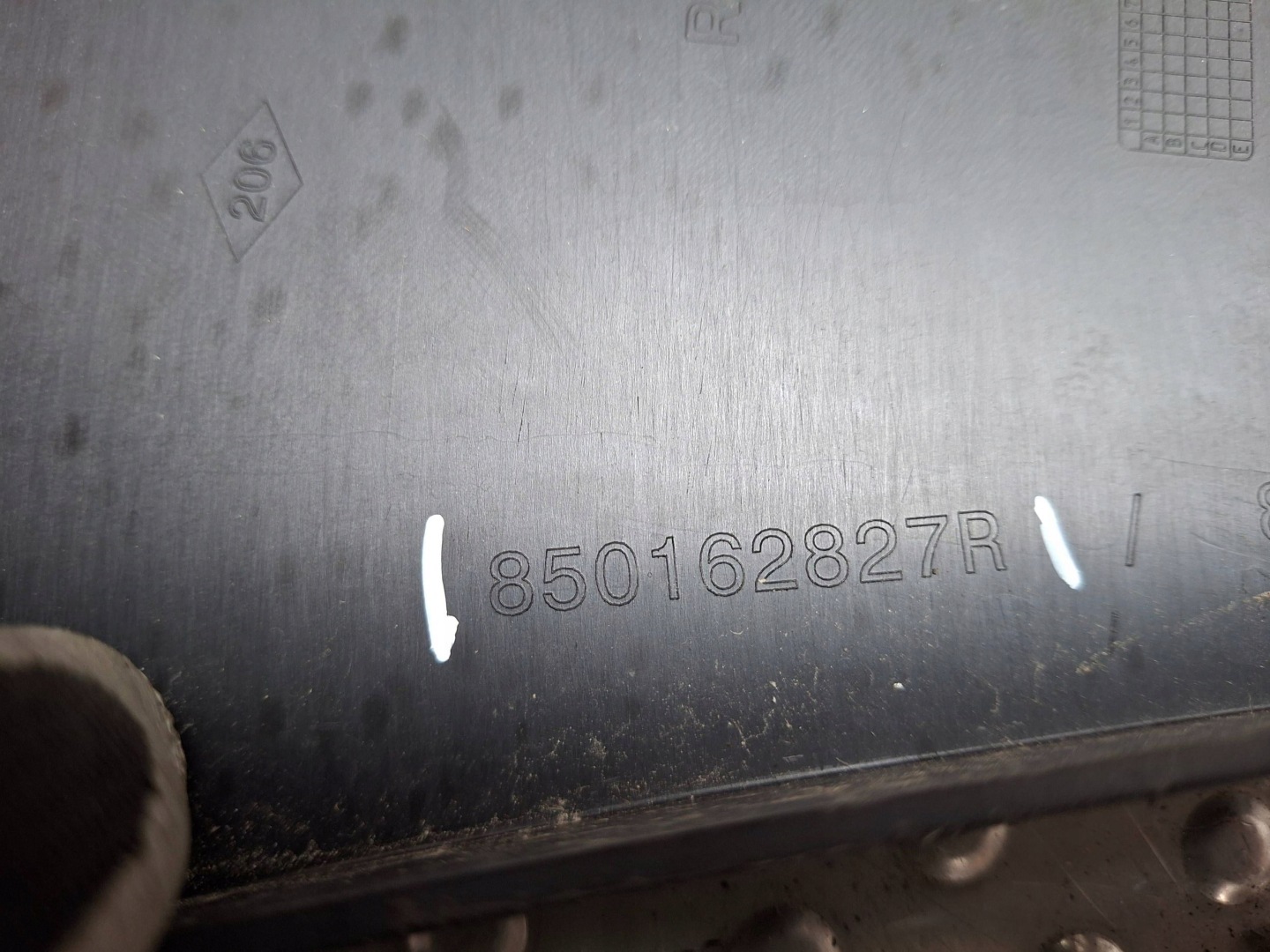 Ecke der Stoßstange rechts heck 850162827R RENAULT TRAFIC III 2014