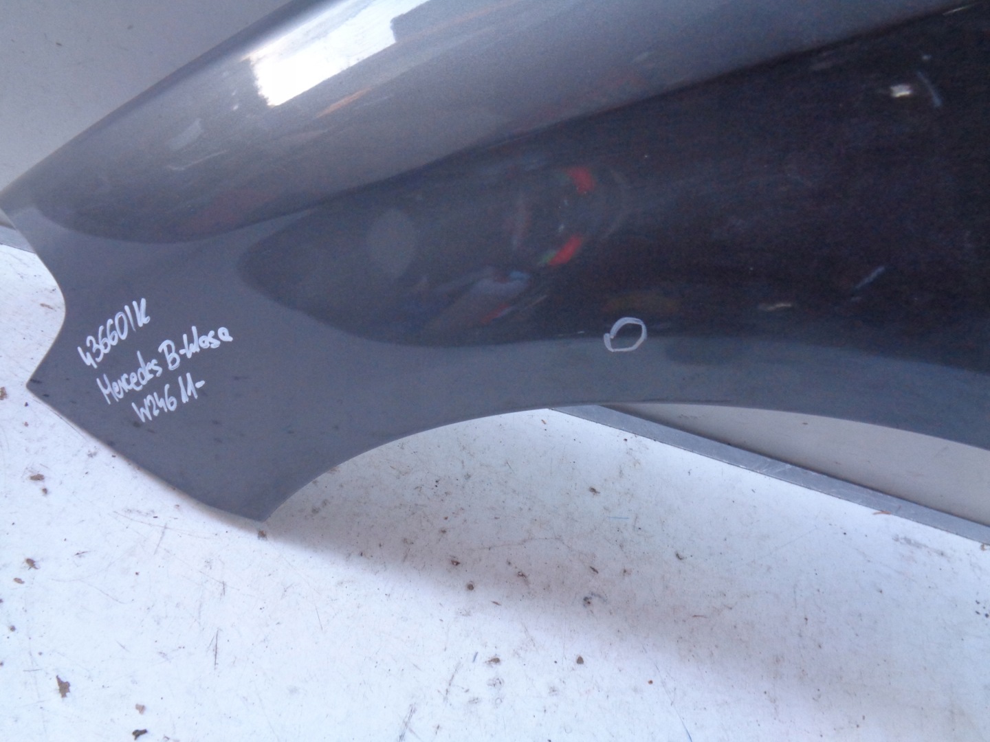 fender left front MERCEDES B-KLASA W246 11- NR 43660
