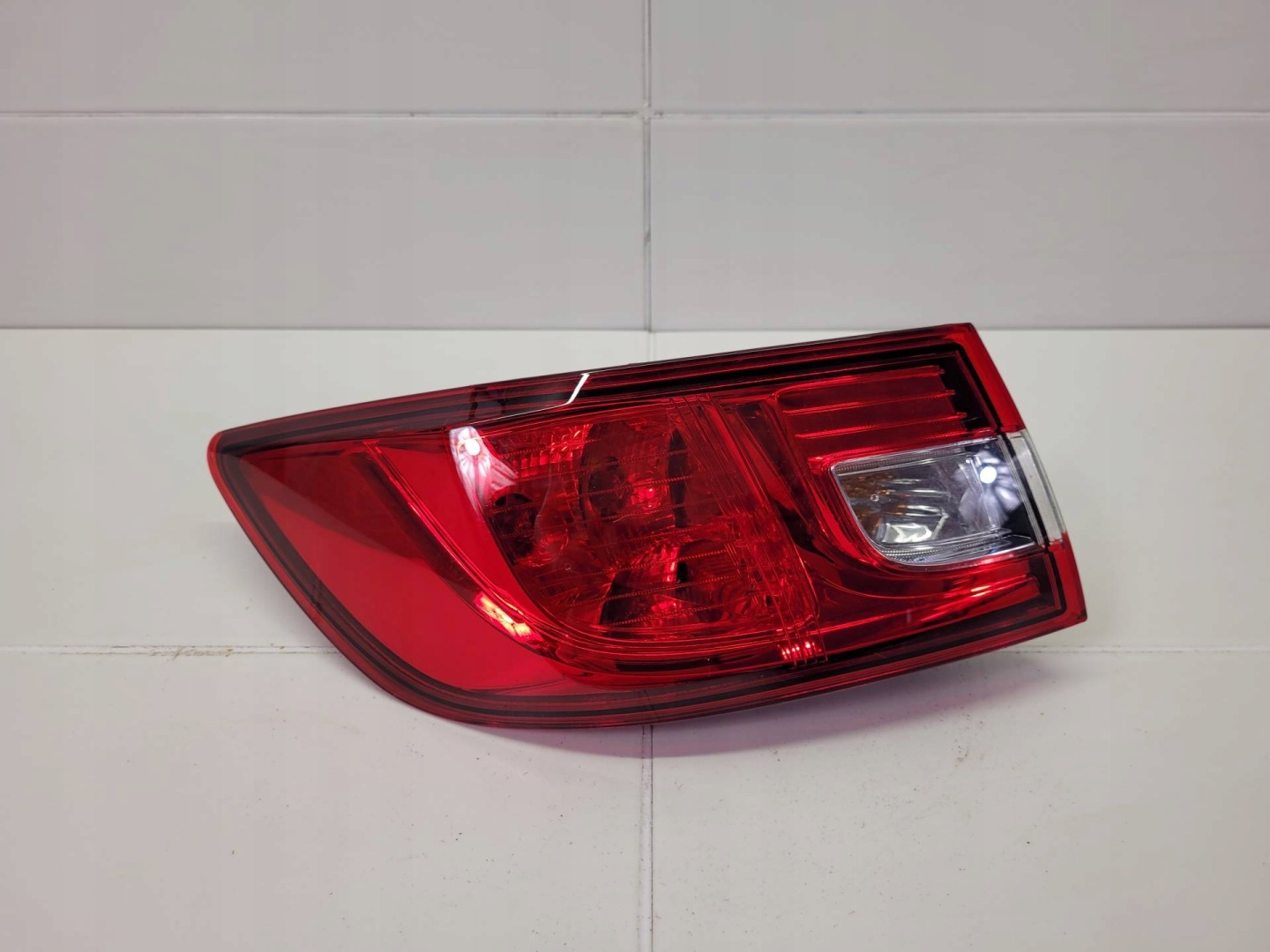 light rear left side Renault Clio 4 facelift 2019 265553021R