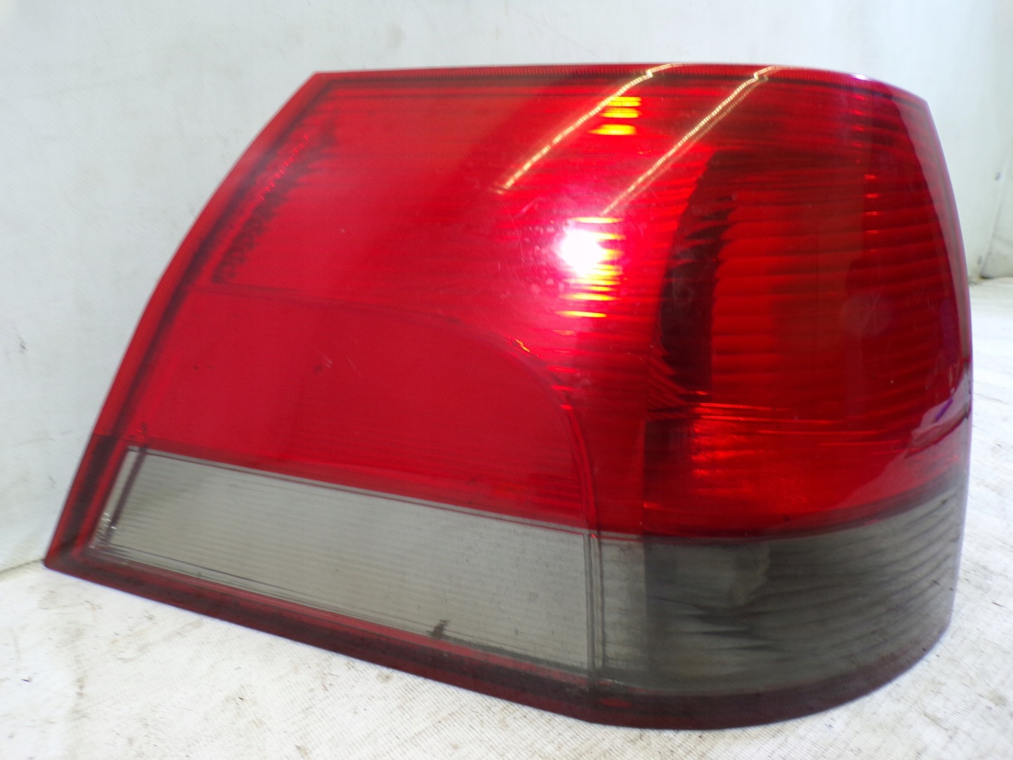 light rear rear part left OPEL VECTRA C KOMBI LIFT (K1)