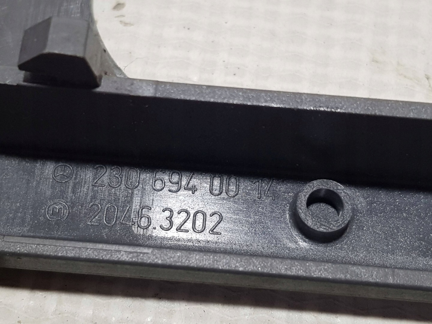 holder bracket lock sensor ROLETY left MERCEDES SL R230 W230