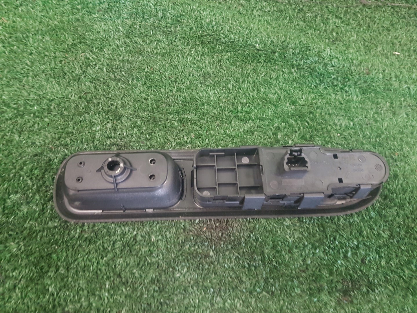 control panel of the window driver´s PEUGEOT 407