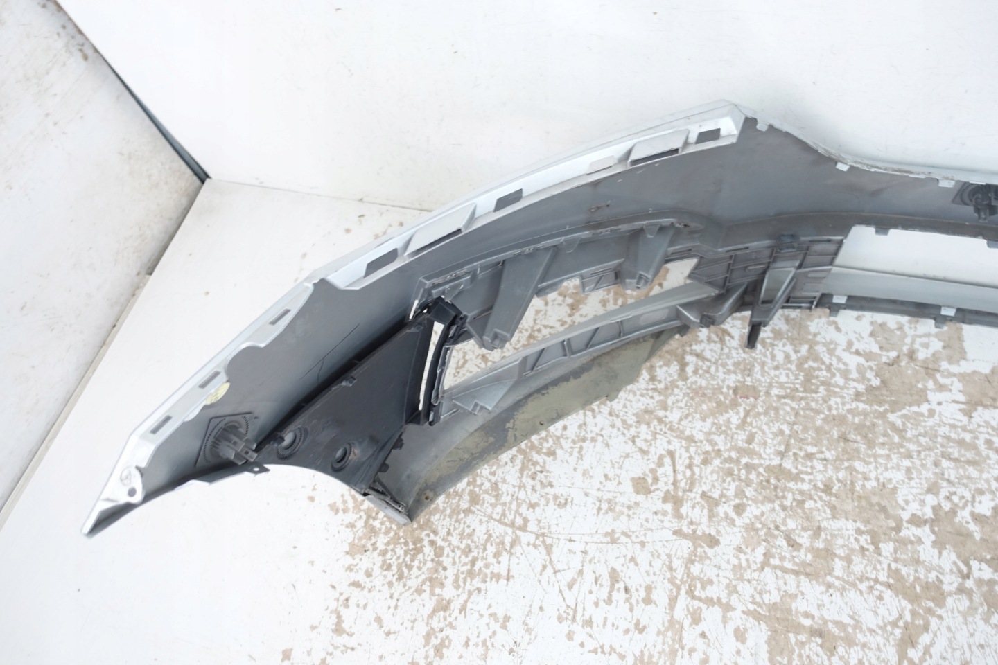 SKODA OCTAVIA IV 2019- bumper front front 5E3807221