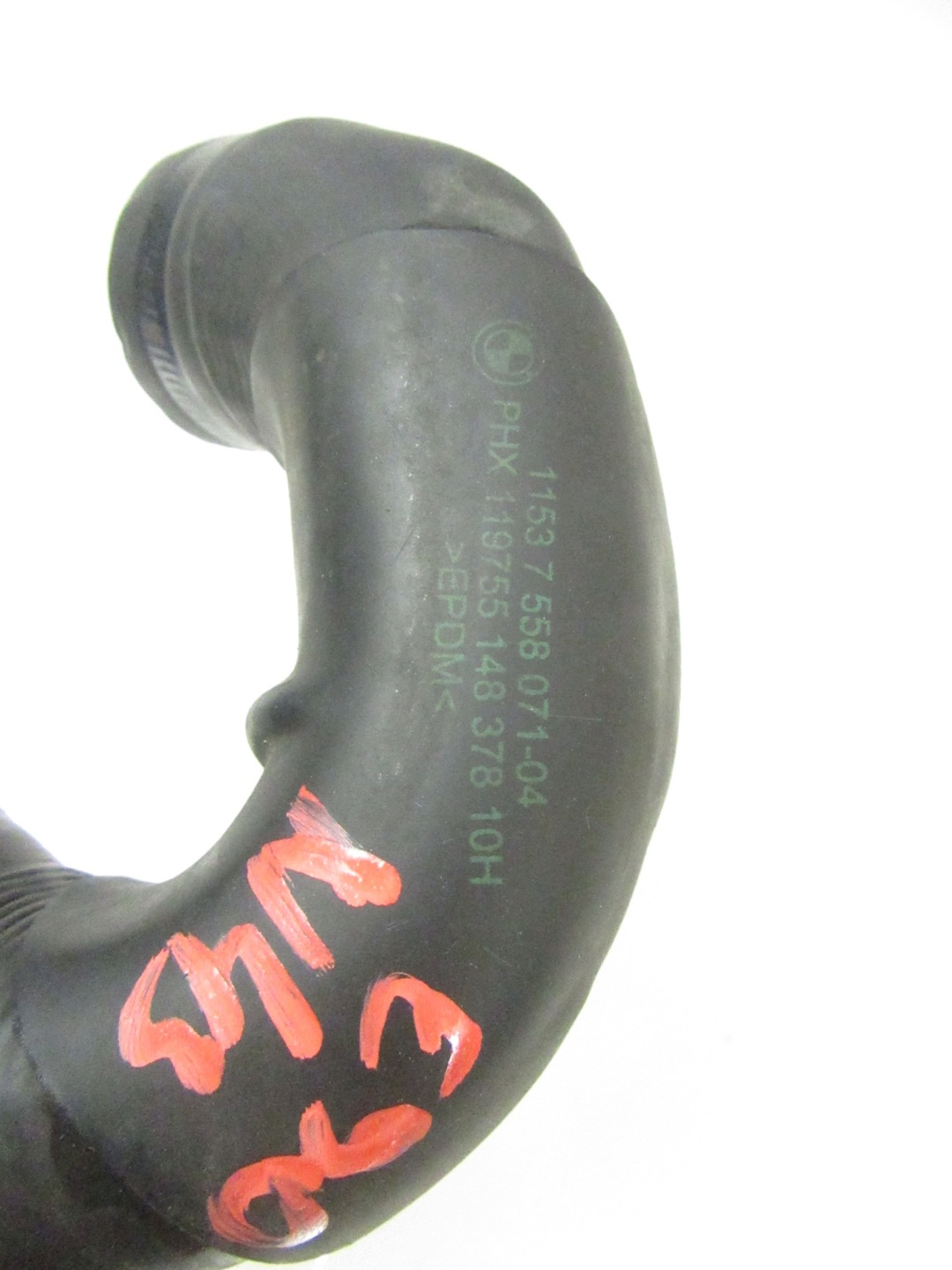 Schlauch pompy des Wassers BMW e60 e61 E81 E82 E87 E90 E91 E92 1.6 1.8 2.0 N43