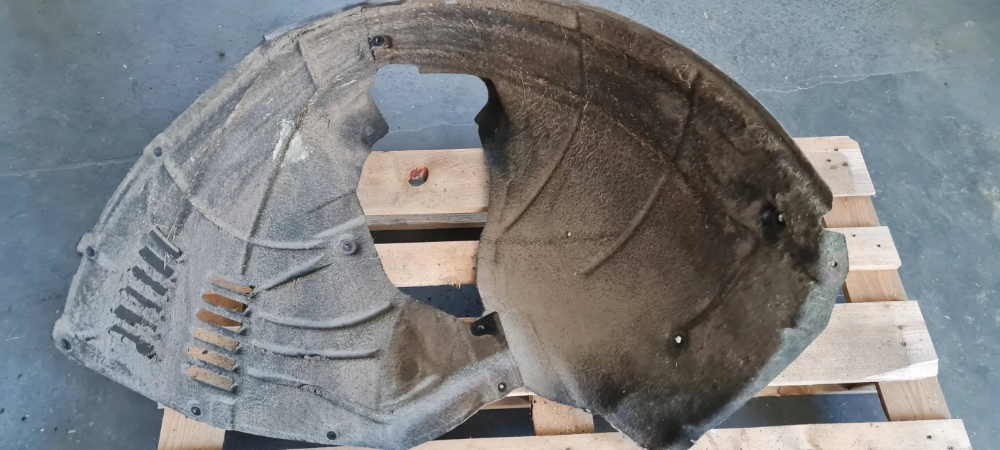 SQ5 Q5 mudguard left left front MATERIAL 80A821171C