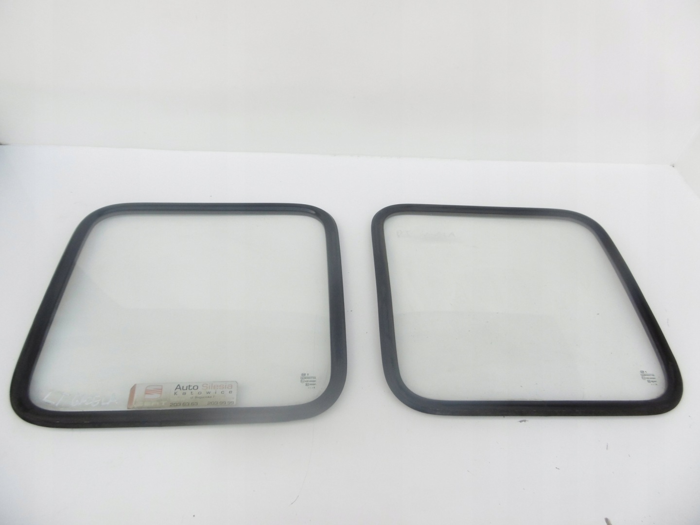 window bodywork side GAZELA GAZELLE GAZ