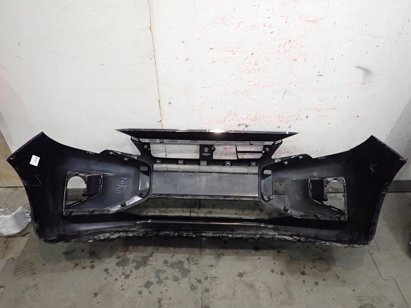 bumper front MITSUBISHI SPACE STAR III 2020