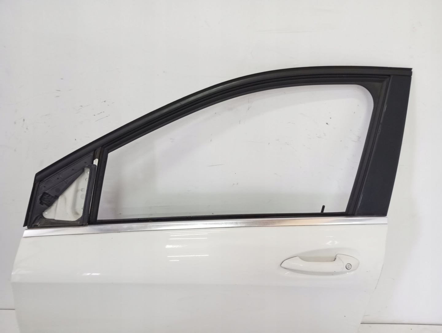 door left front MERCEDES B KLASA 246 14R