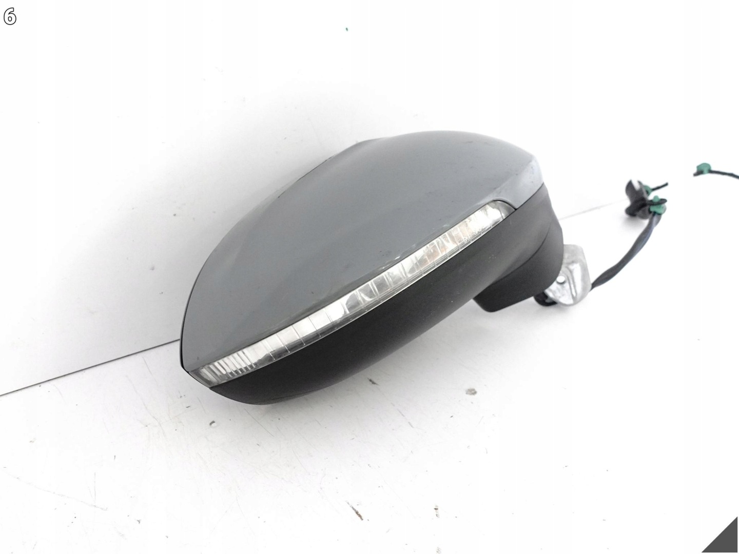 VW PASSAT B8 3G0 14-23 mirror cover indicator support right EU 6 PIN