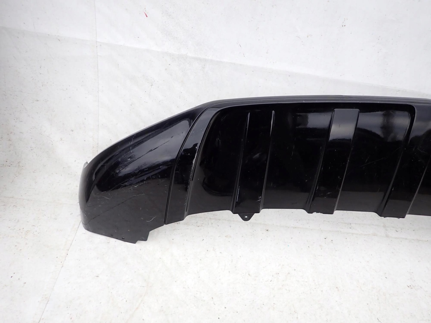 BENTLEY BENTAYGA 15-20 DOL spoiler nárazníku předek