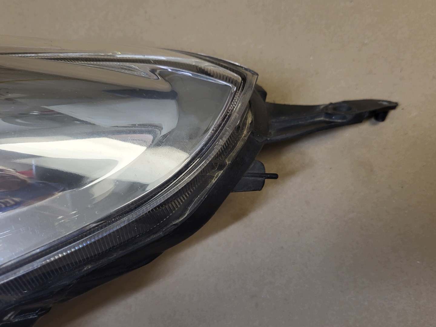 light REFLEKTOR left front cover SUZUKI ALTO VII 99226-80008 A062382