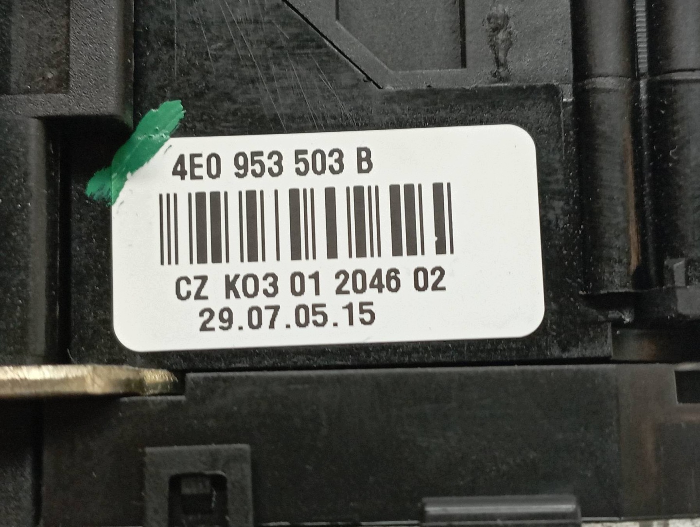 commande levier commodo sous volant anneau AIR BAG 4E0910549 4E0953541A Audi A8 II D3