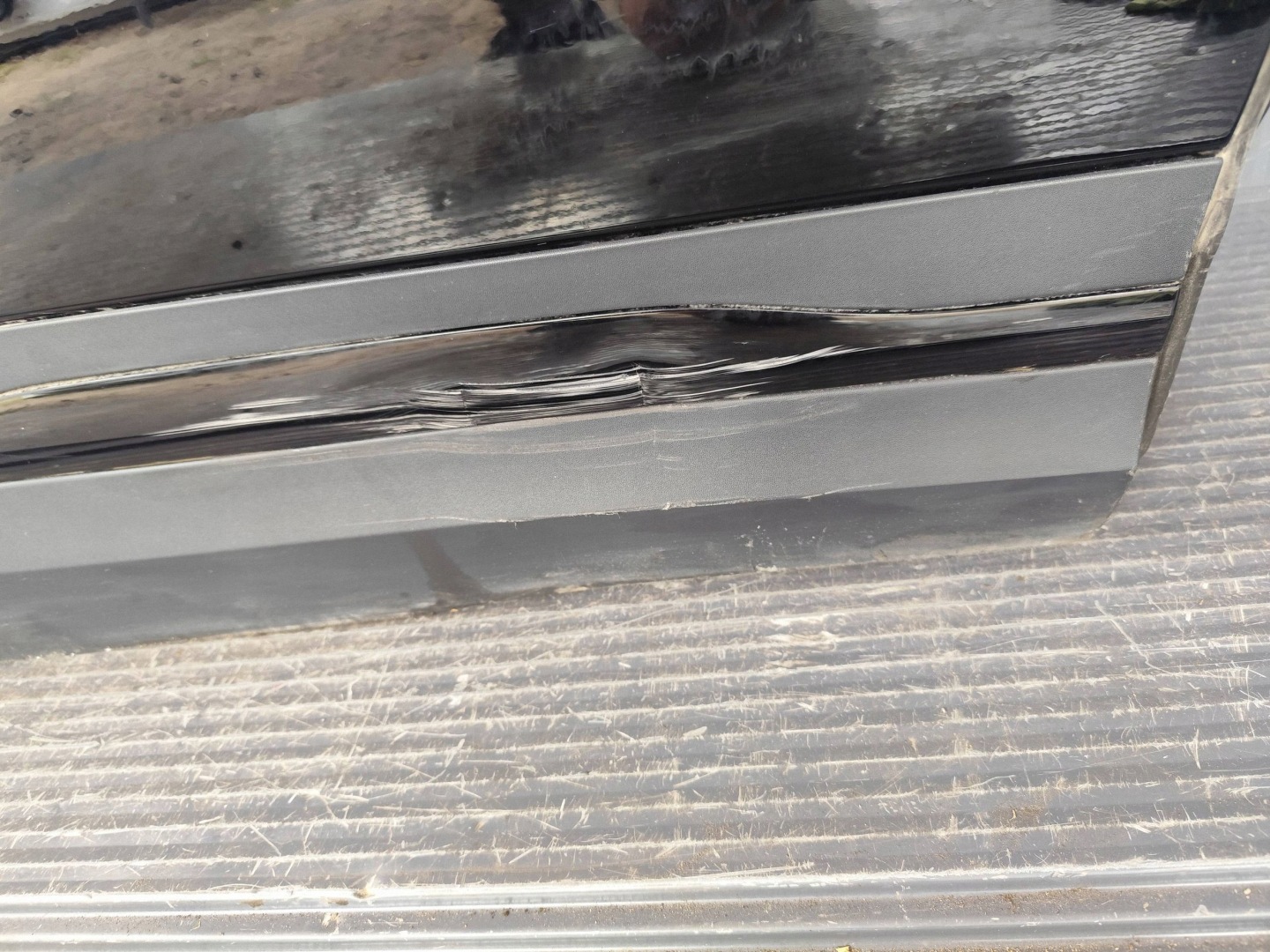 MERCEDES GLA 247 door rear. right complete