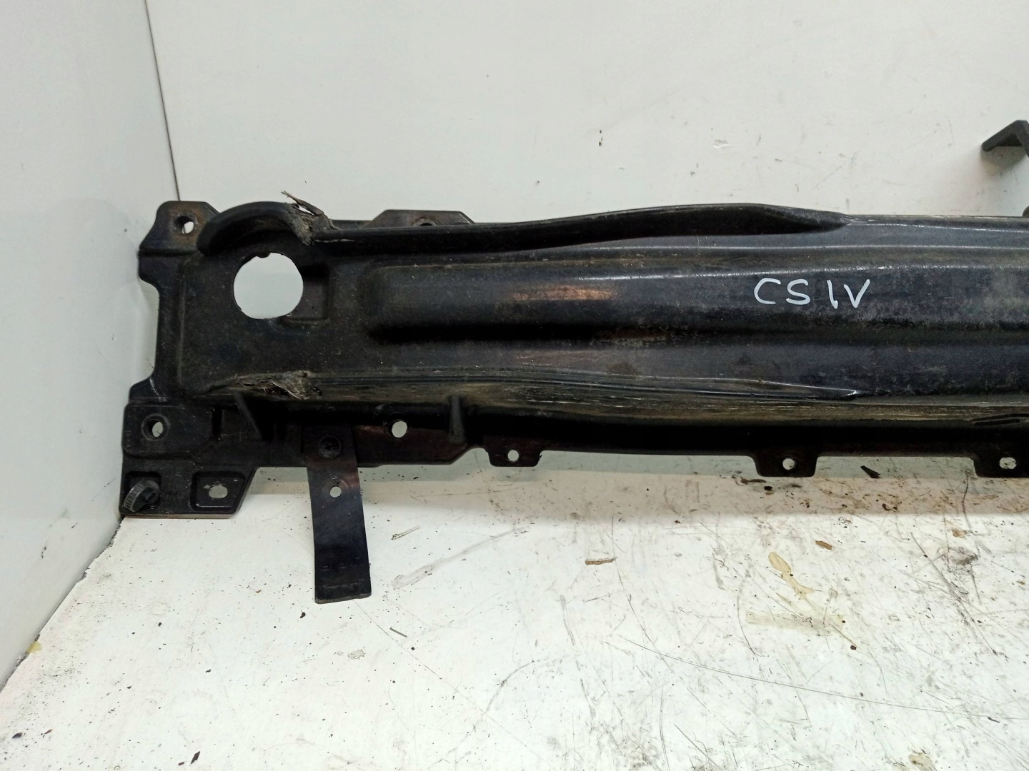 KIA CARENS 4 IV bumper support rear part rear 86631-A4010
