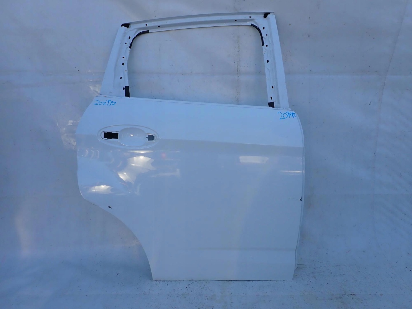 FORD C-MAX II 2 MK2 10-19 Tür heck hinten rechts