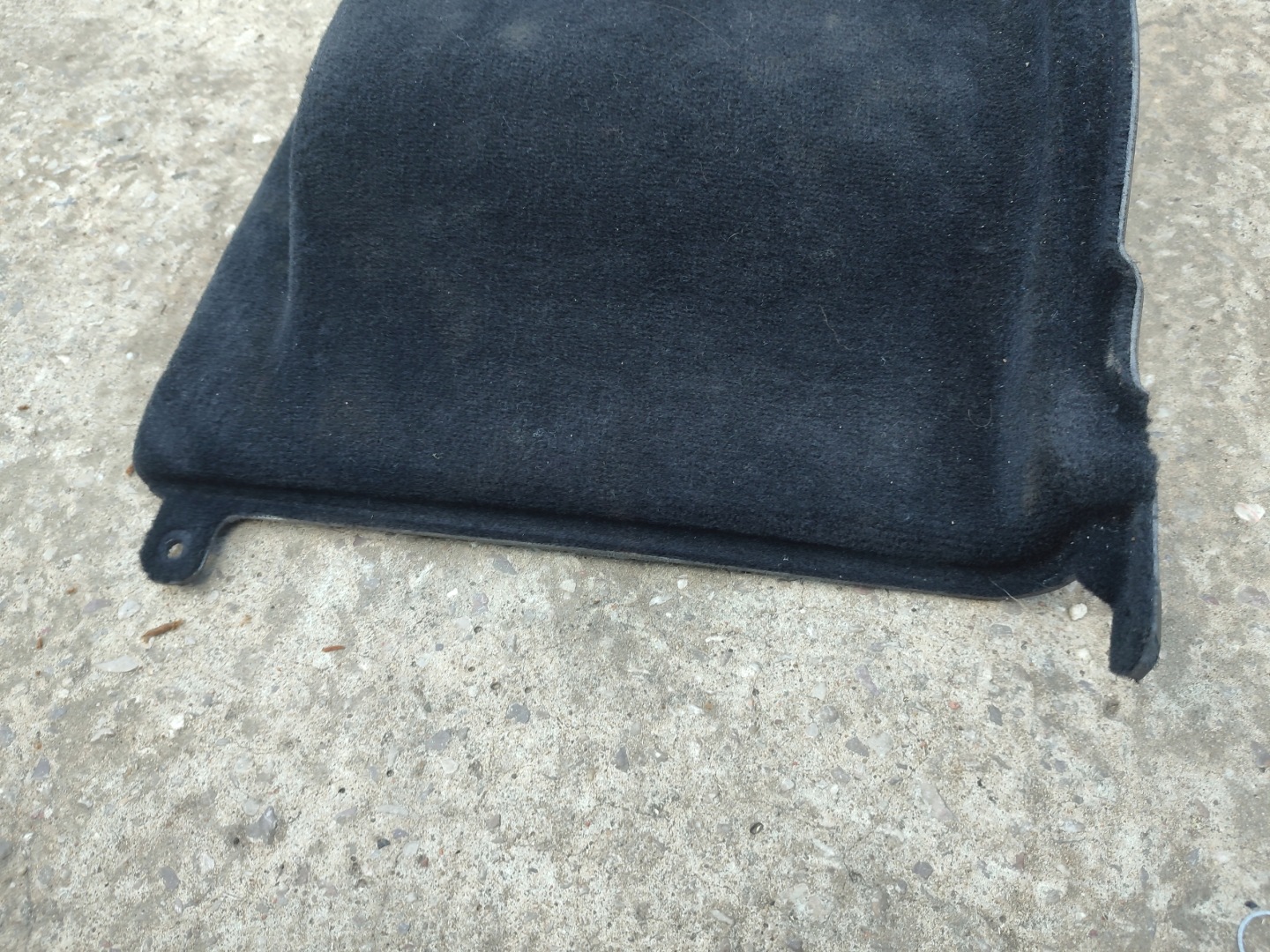boot upholstery left Mercedes W204 kombi A2046902725