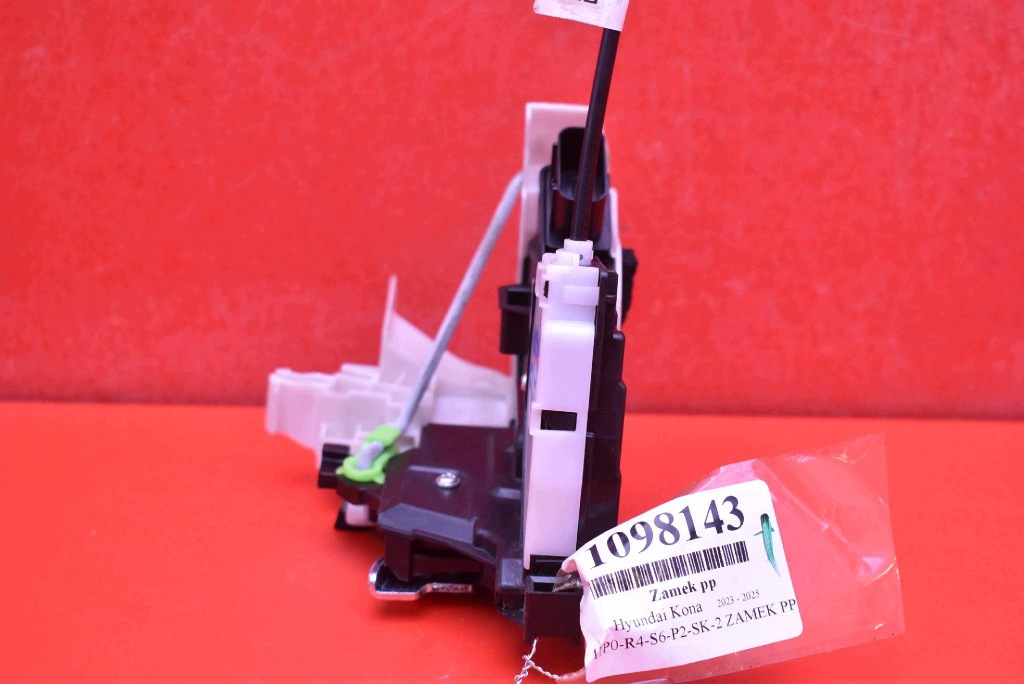 lock door right front front EU 813D0BE010 HYUNDAI KONA 2 II 23-25