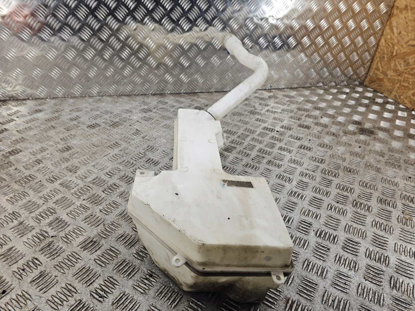 Behälter Spritzdüse FORD TRANSIT CUSTOM BK21-13K185-A BK21-13C087-A