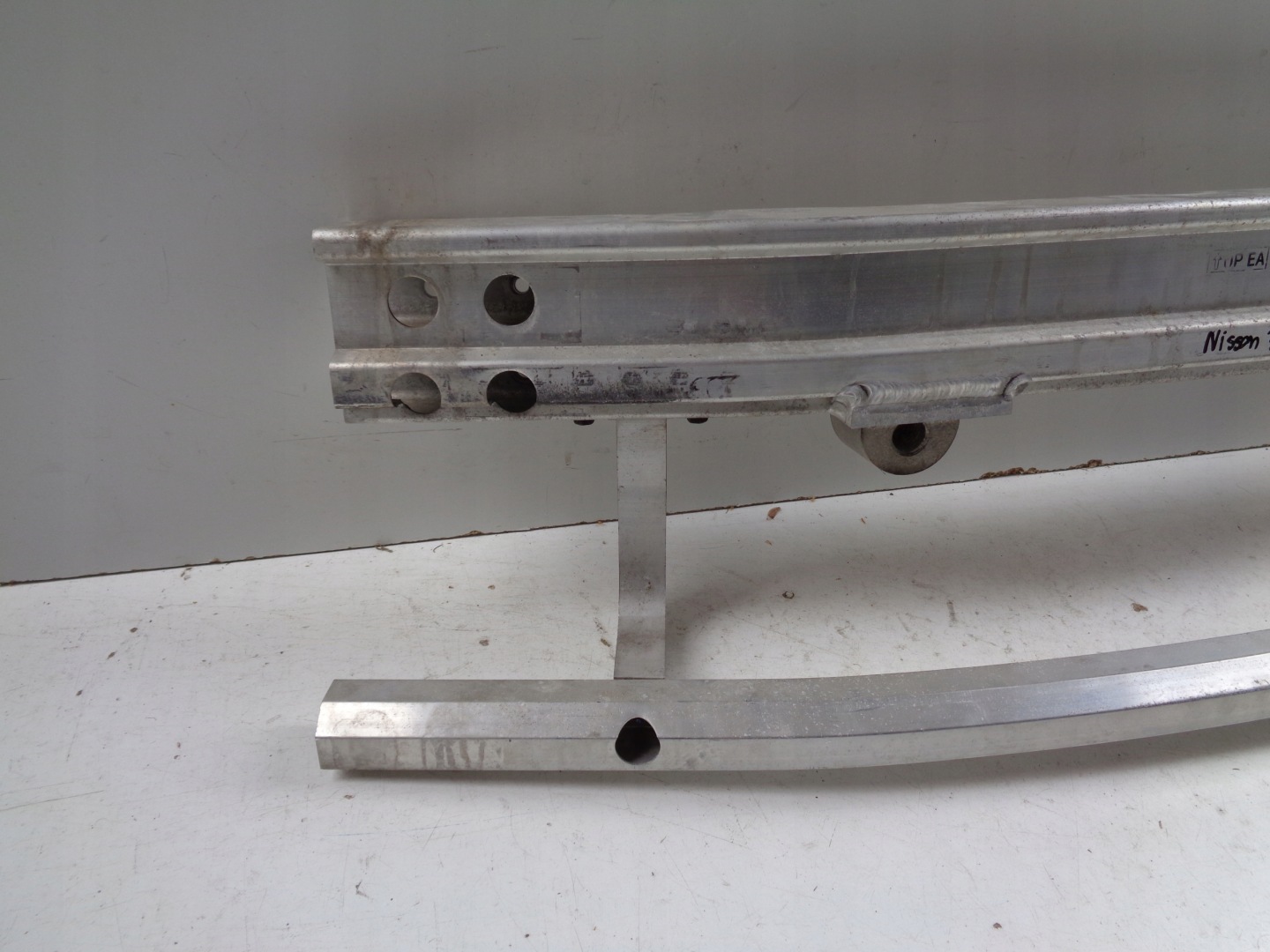 pillar bumper support front NISSAN 370Z