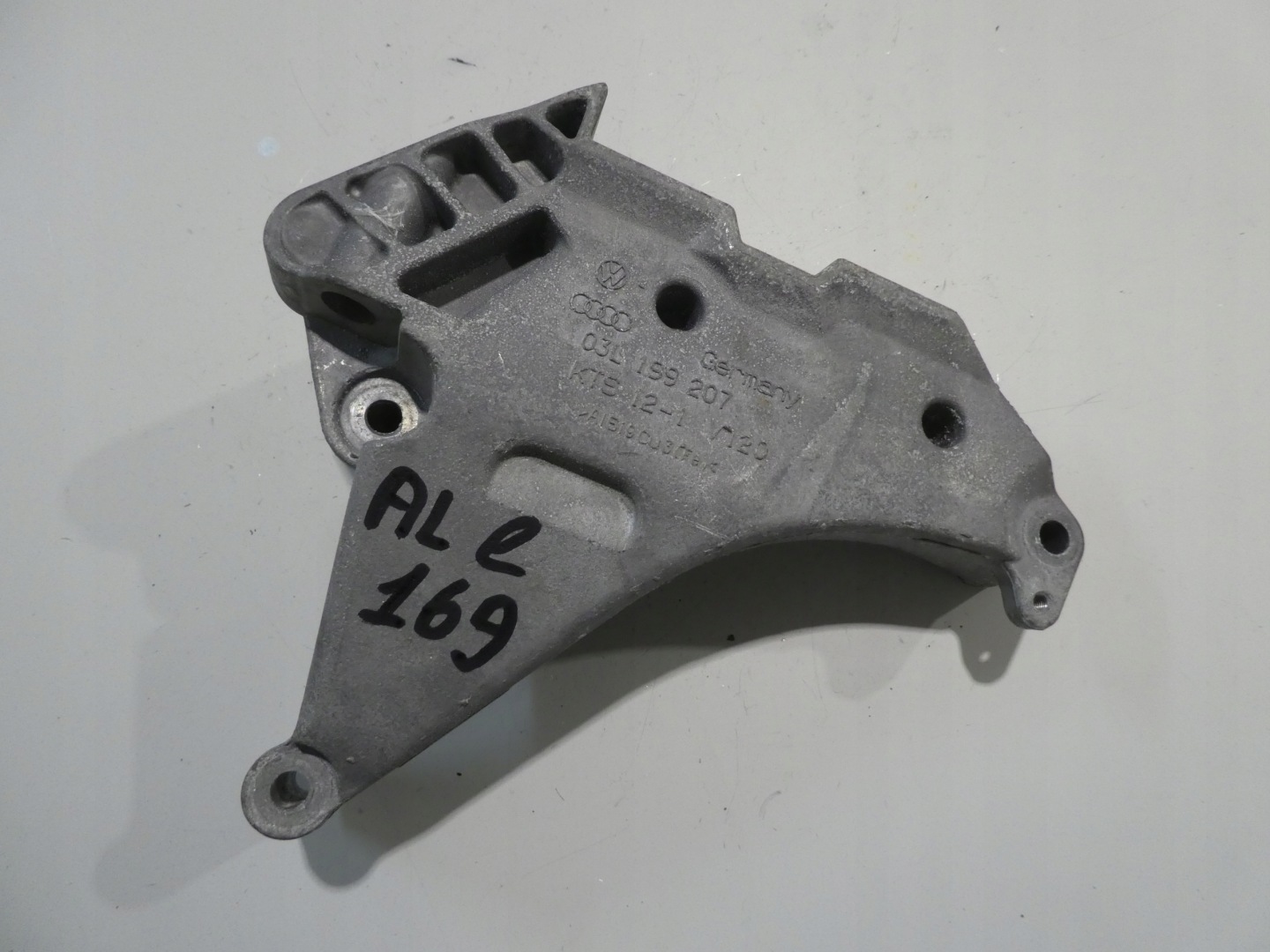 holder engine mount VW SKODA SEAT 03L199207
