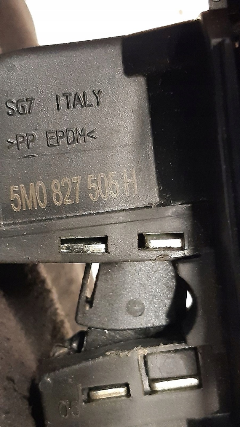 lock bonnet boot VW Tiguan 1,4 TSI