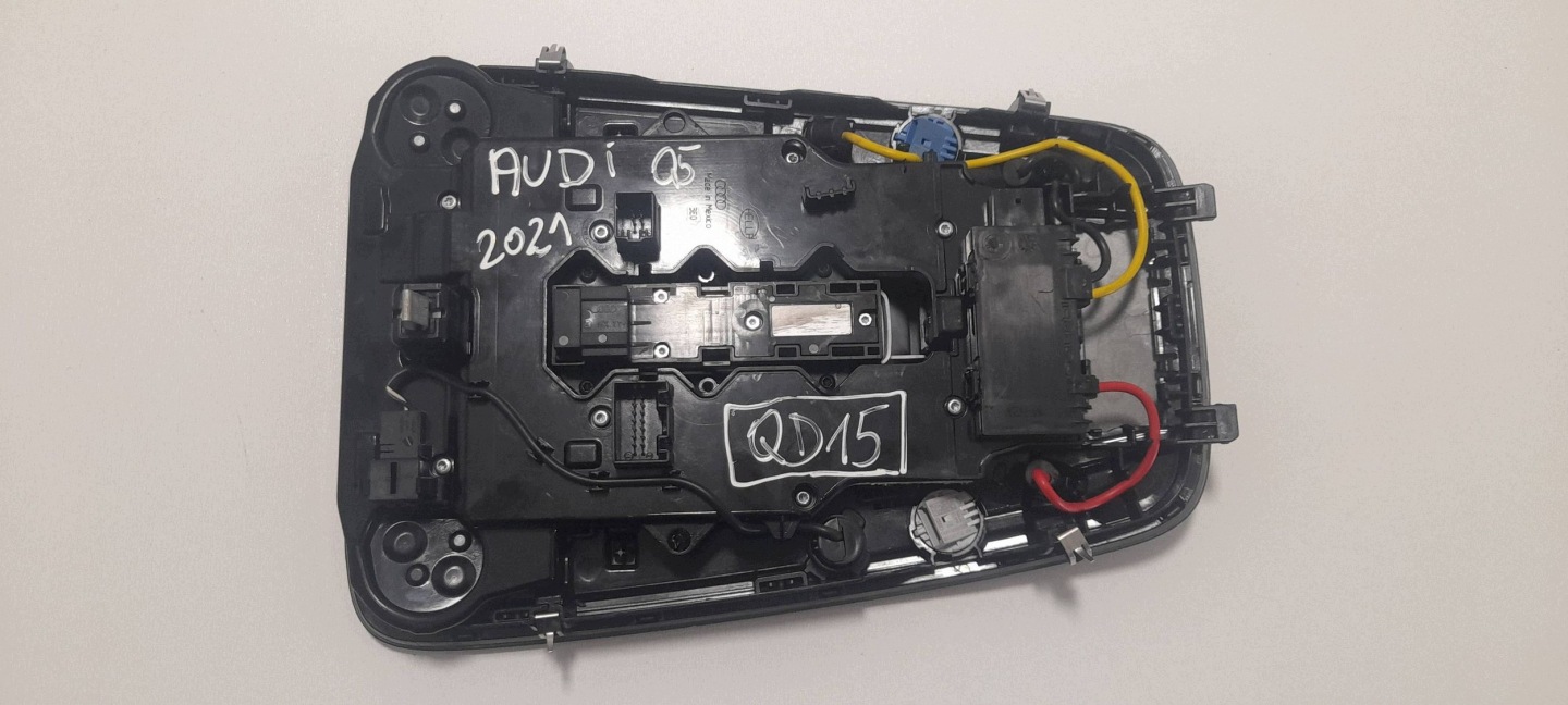 Audi Q5 SQ5 FY feu de toit avant (QD15)