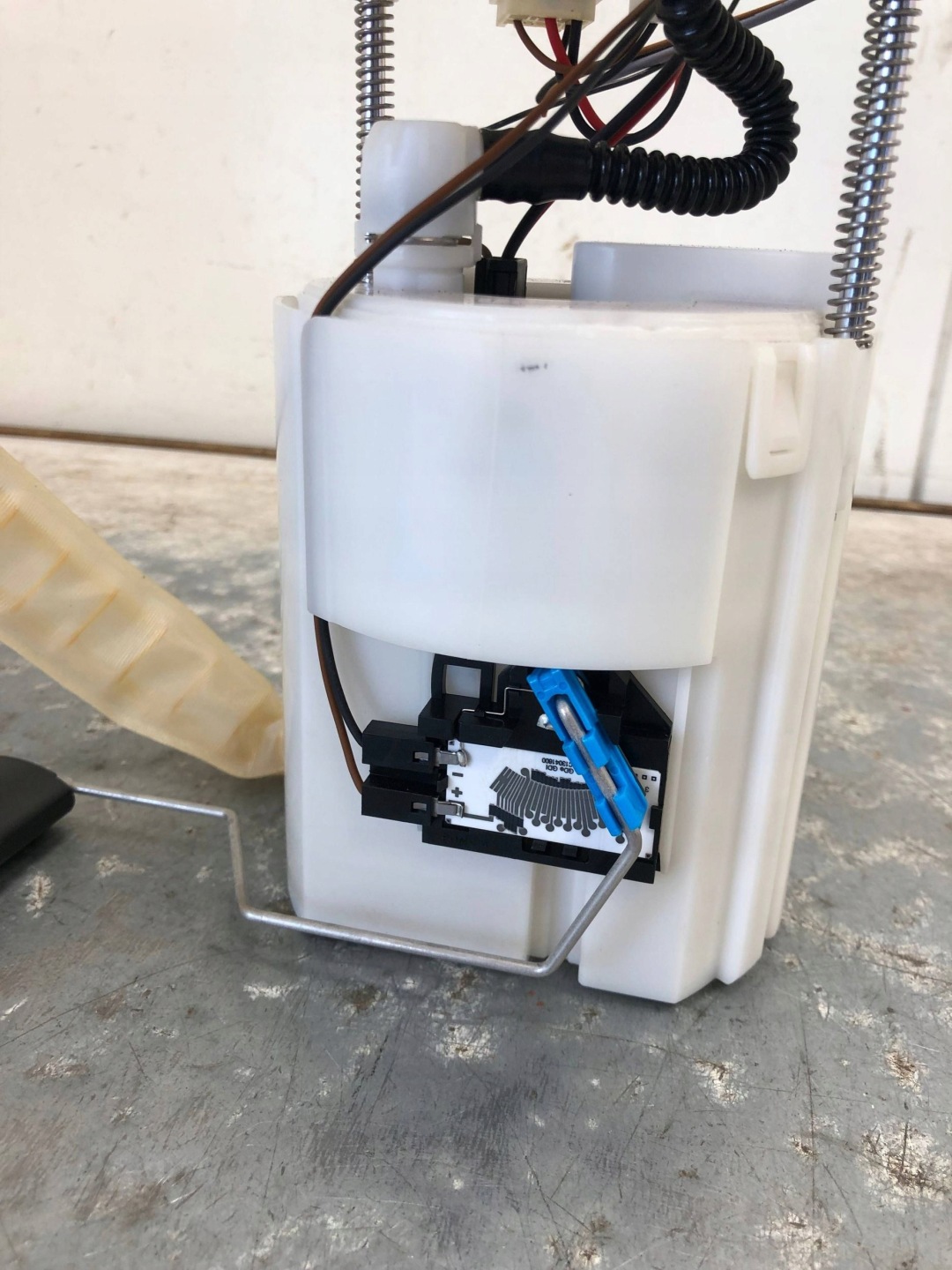 feed pump HYUNDAI I30 II 31110-A6010