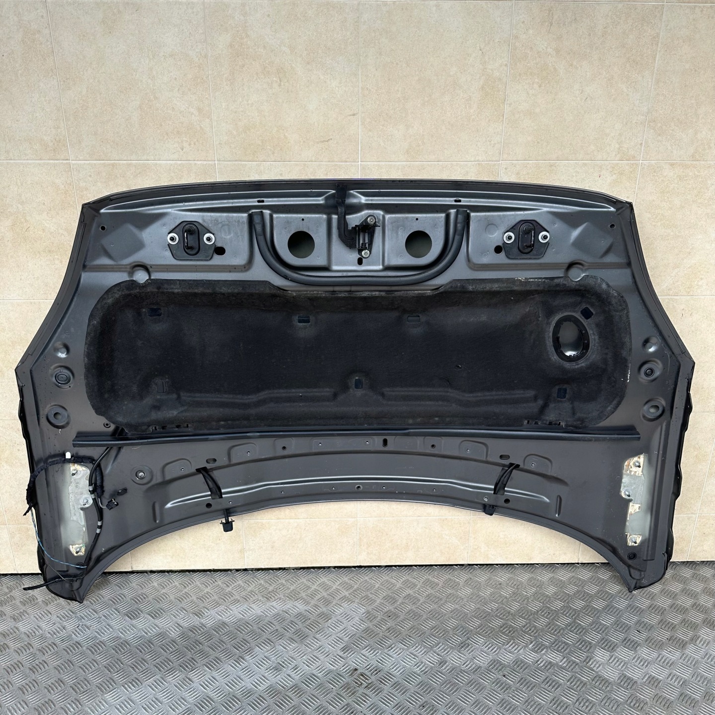 bonnet front complete JAGUAR E-PACE 2017 ROK