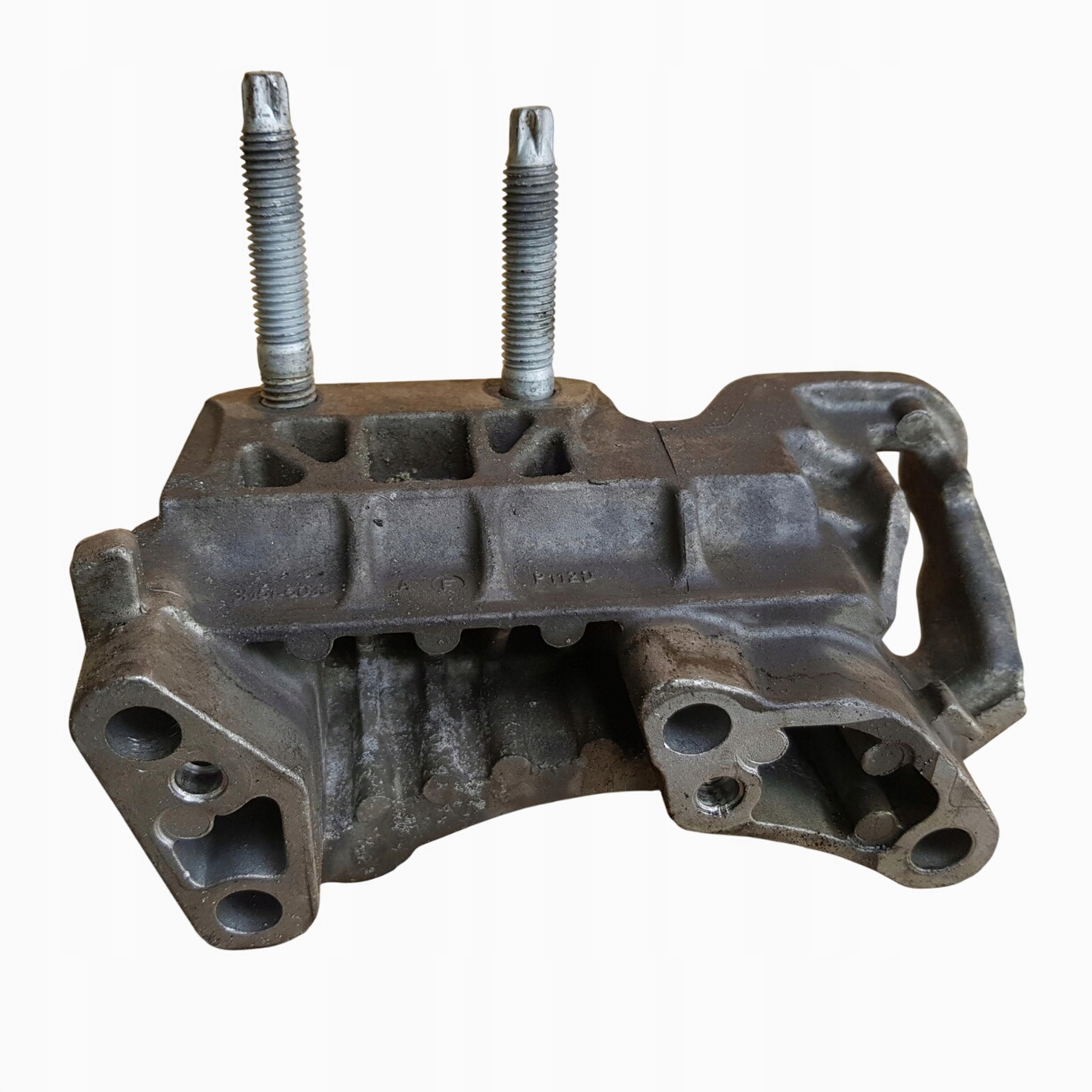 FORD FOCUS MK3 KOMBI HB 11-15R 1.6 TDCI engine mount