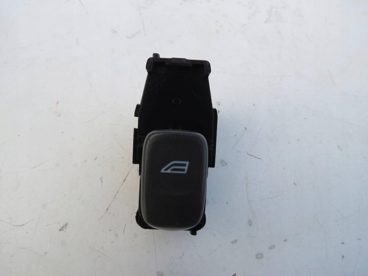 PANEL window control switch right left rear part VOLVO S60 and v70 II 9472275 01W165