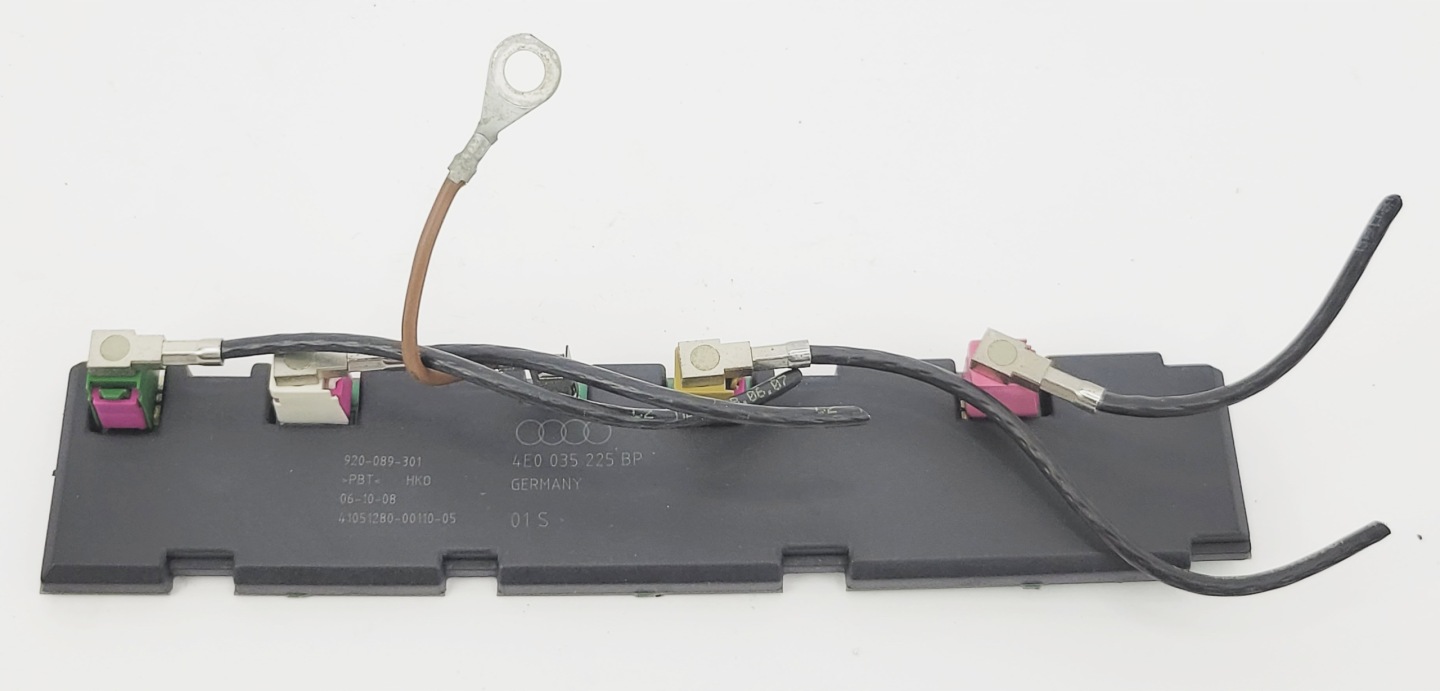 AUDI A8 D3 LIFT ODBIORNIK antenna amplifier 3G+ 4E0035225BP