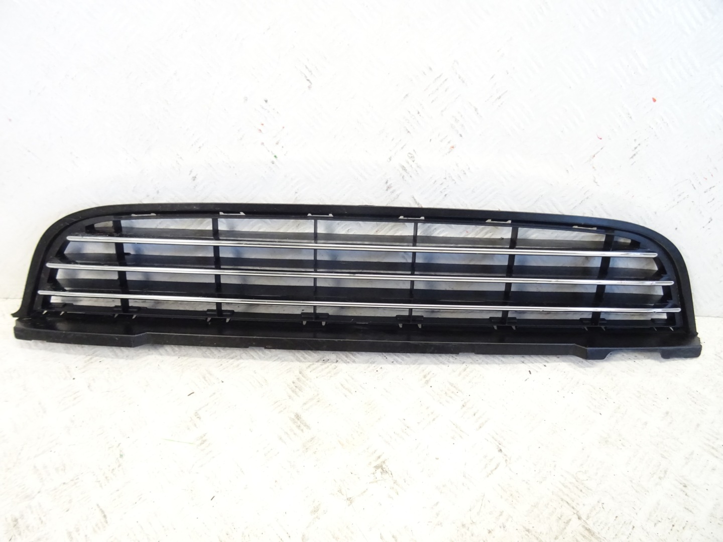 grid of a bumper front front PEUGEOT 5008 and CHROM 9687437677