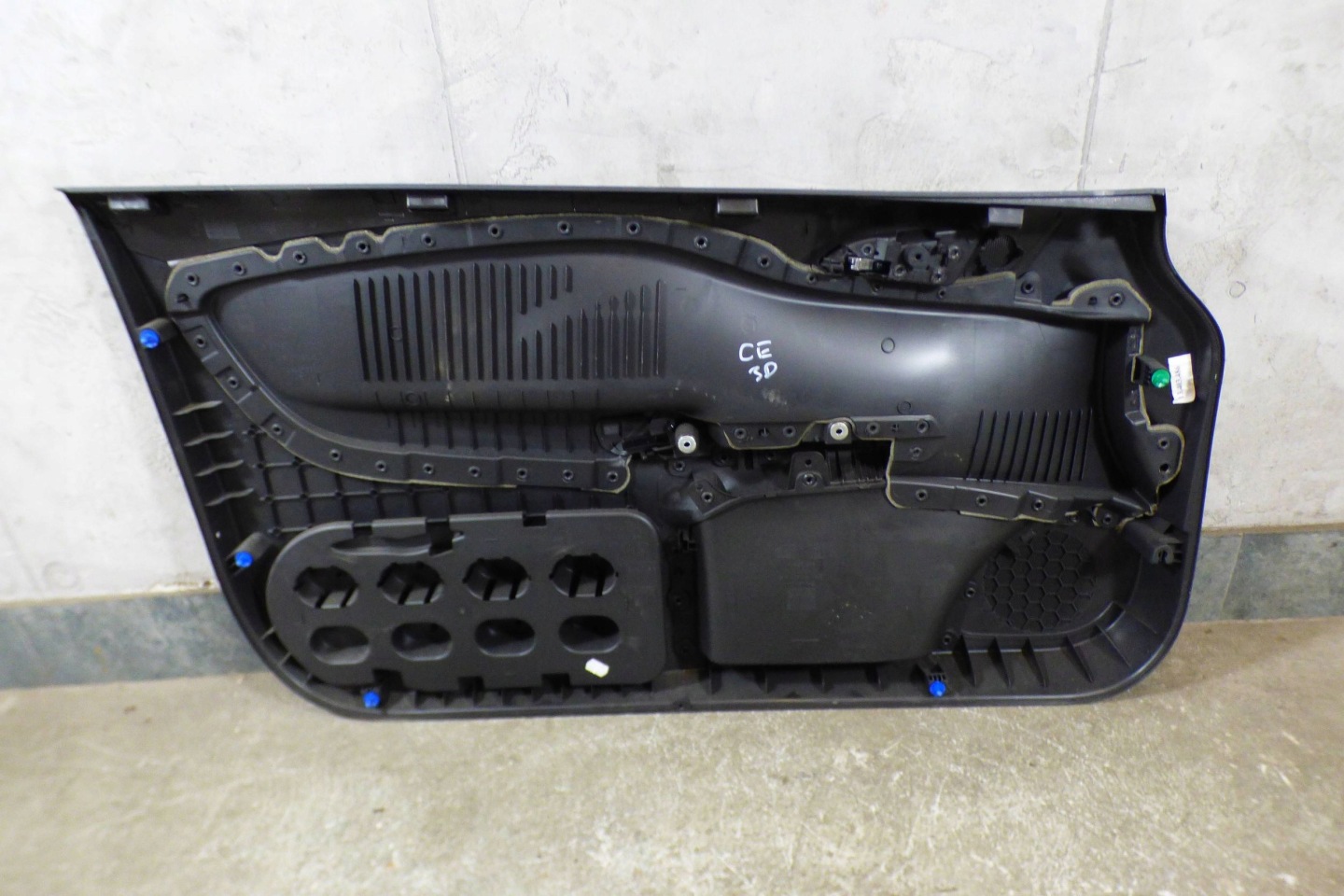 Opel Corsa E 3D side upholstery door right front 13403486 st.BDB EUROPA