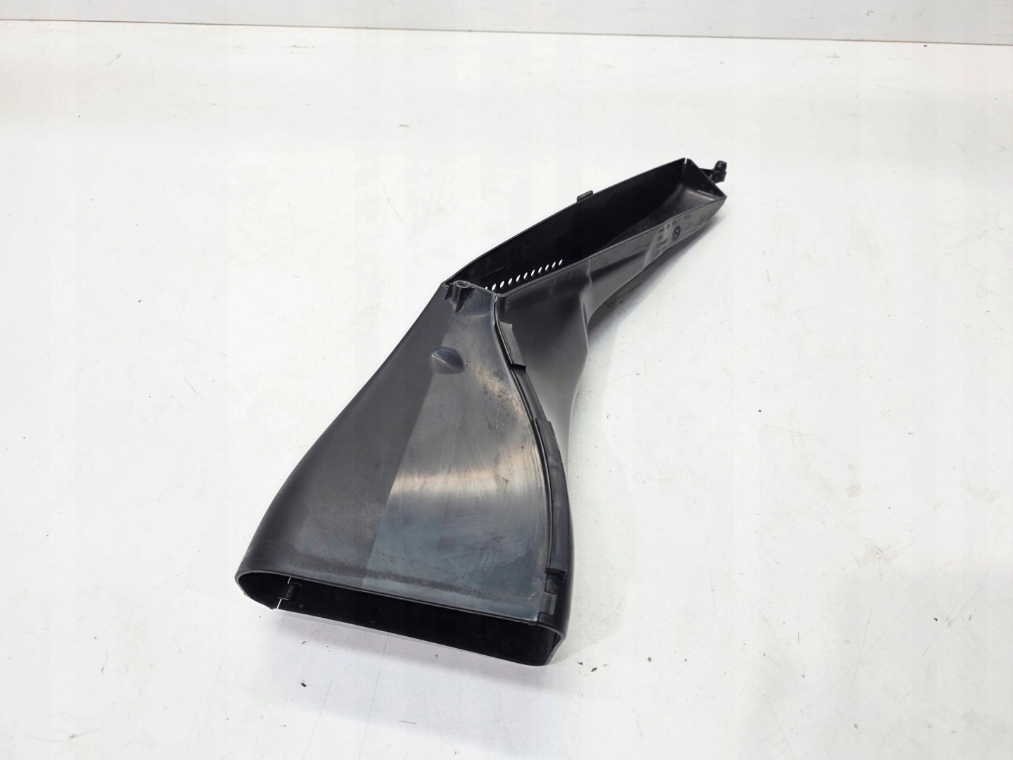 intake air hose AUDI A4 B9 A5 8W 8W0129618F