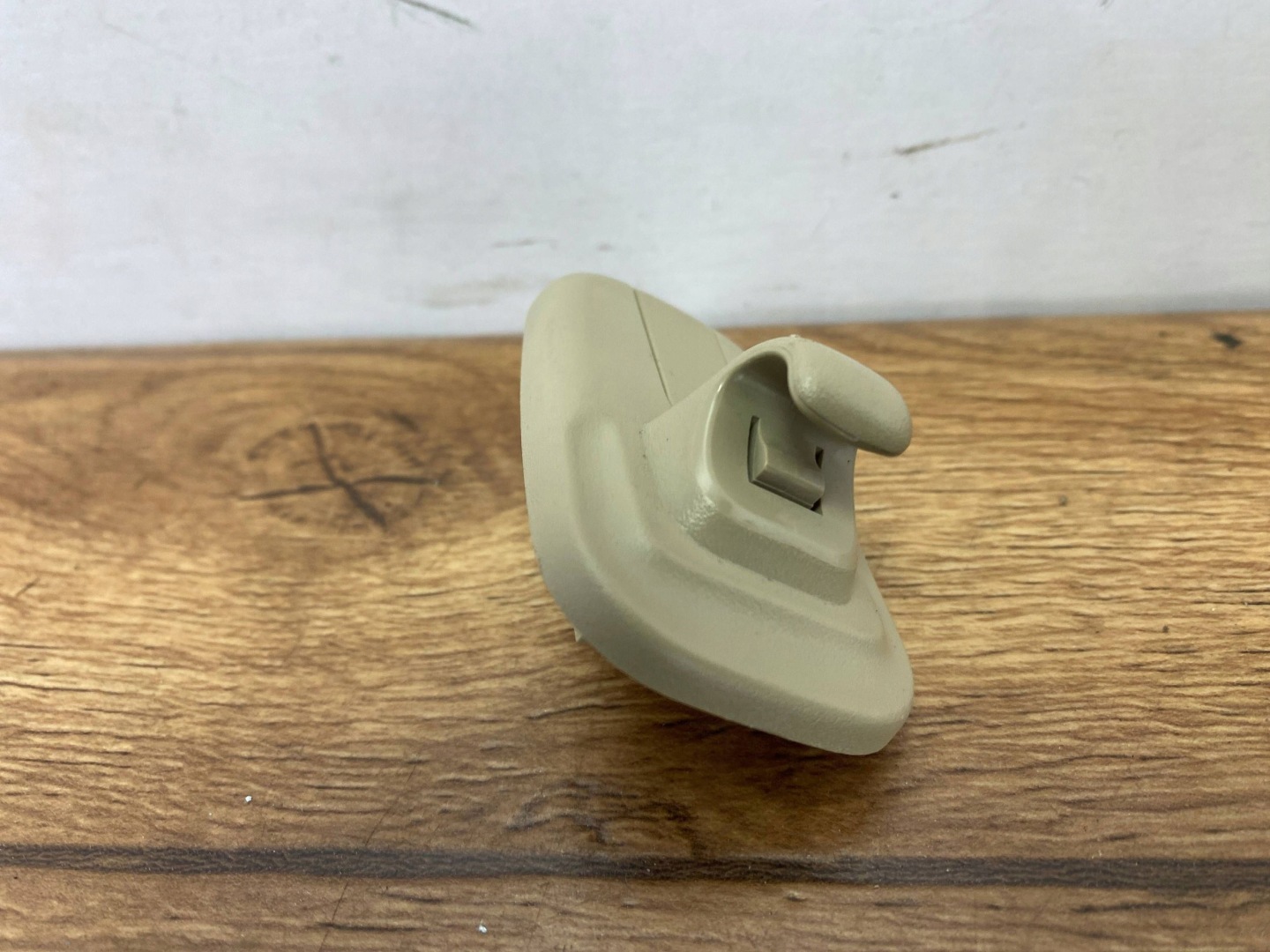 cover przeciwsloneczna holder bracket Dodge Ram 1500 2019+