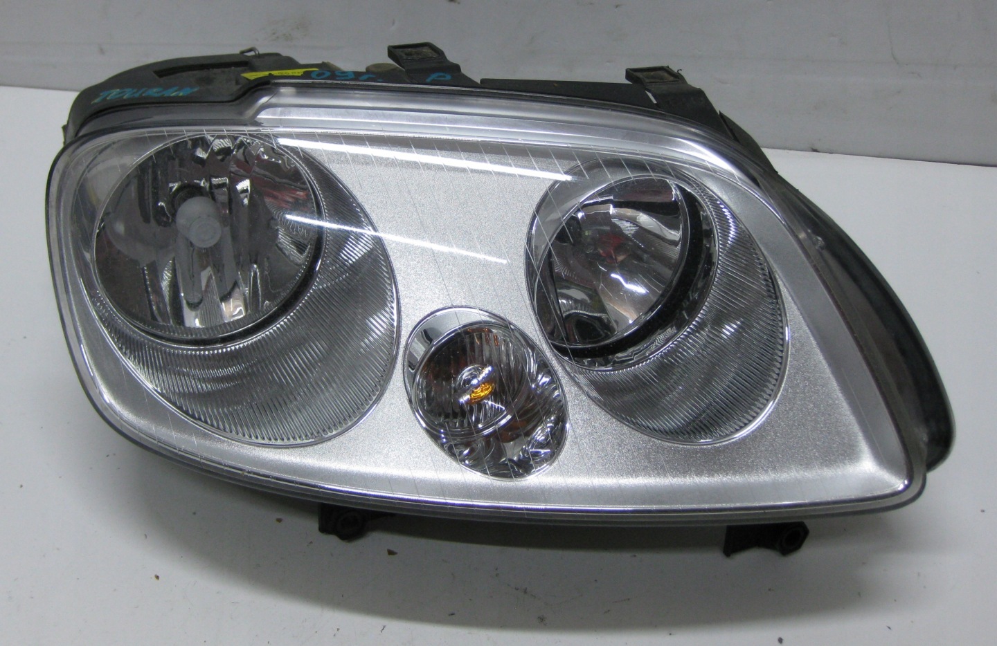 VOLKSWAGEN TOURAN light REFLEKTOR left front 2K0941005B