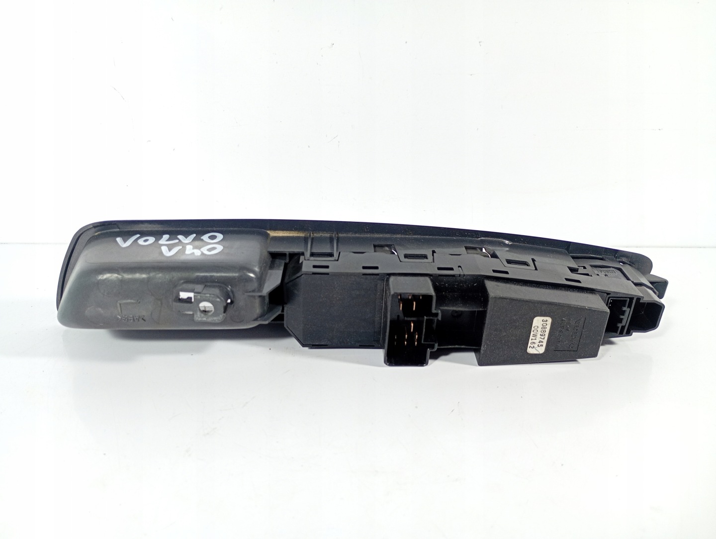 Volvo V40 95-04 PANEL REGULACJA regulation button windows OE 30889745