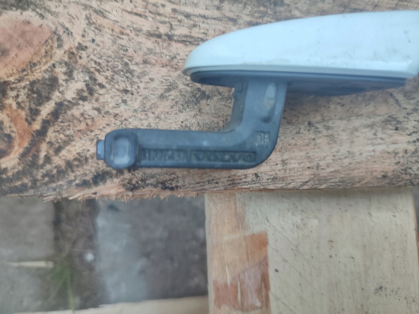 VOLVO V40 II handle door front left front 31276437