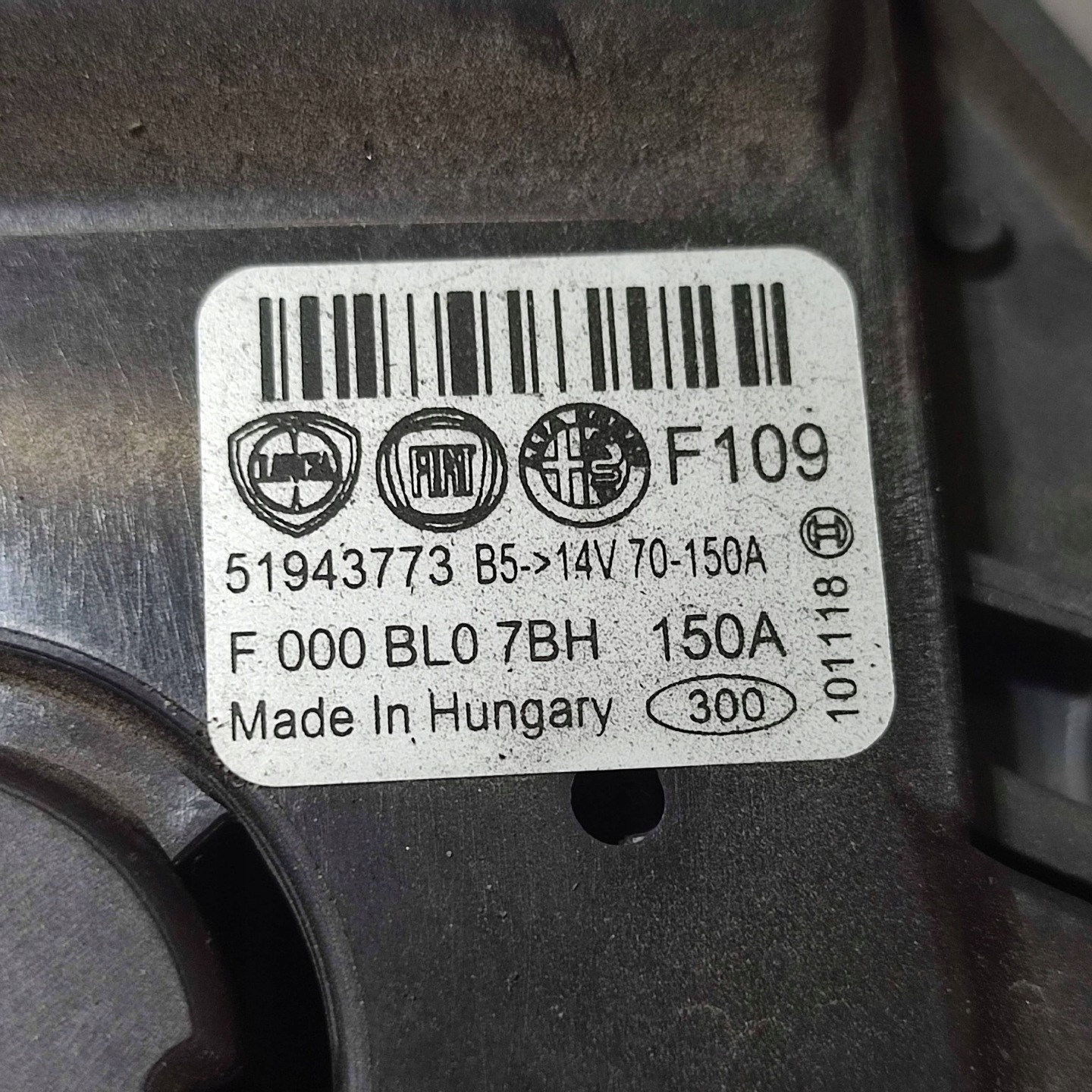 Alternator Fiat 500X 51943773