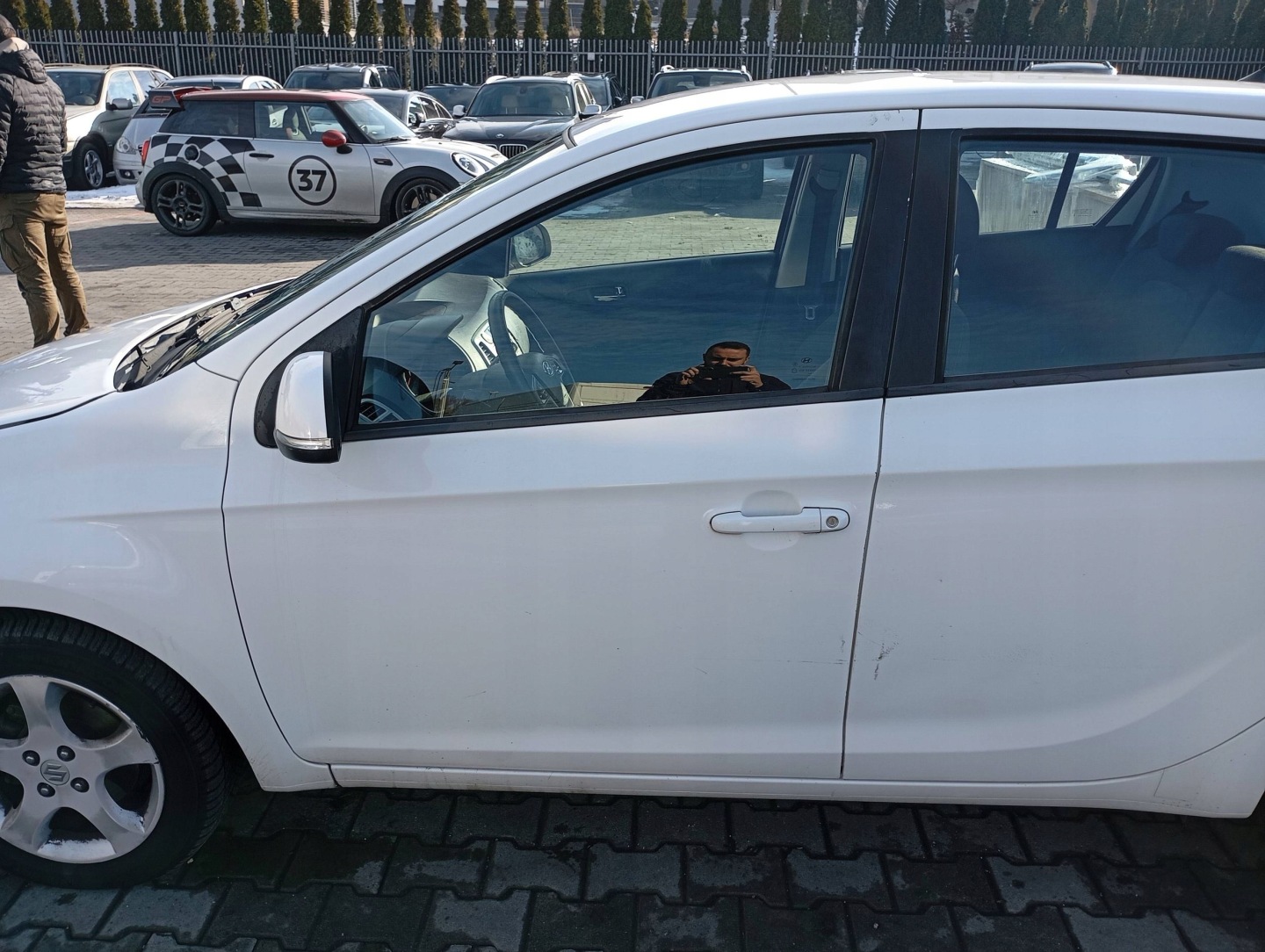 HYUNDAI I20 and 1 PBT 2008-2014 door front front left BIALE PHW 5D 5DRZWI