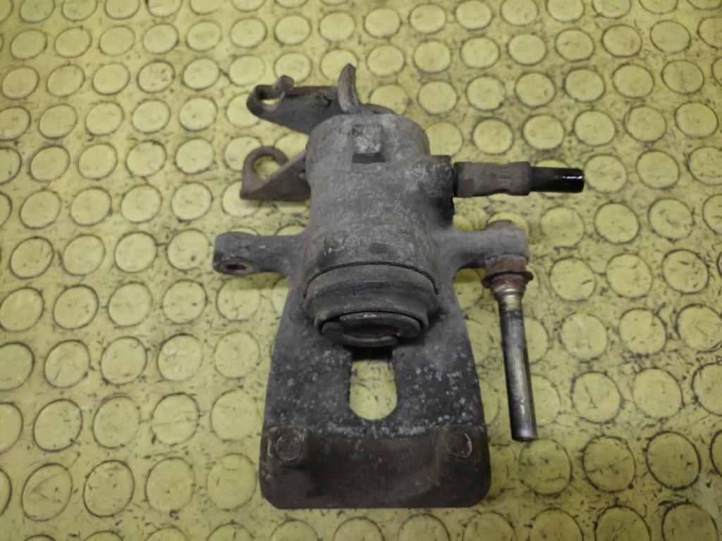 ALFA ROMEO 147 1.6 caliper brake right rear part