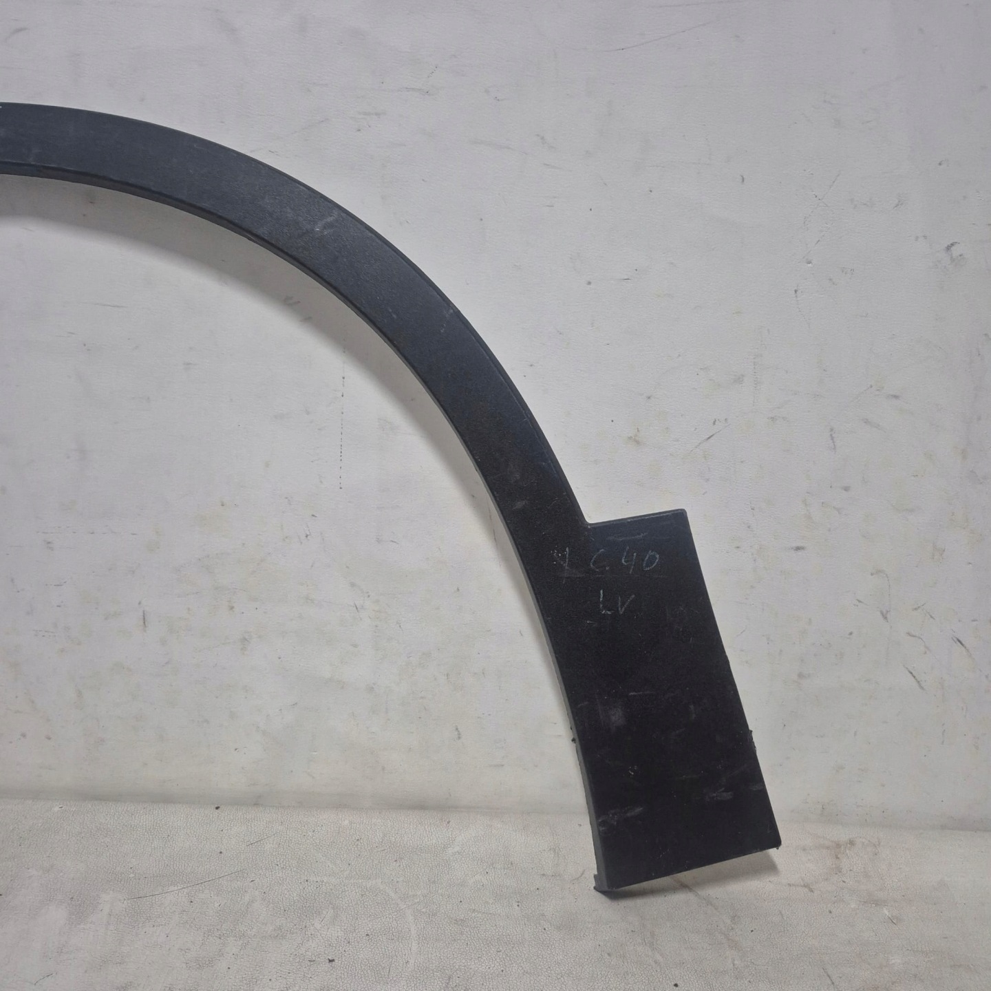 VOLVO XC40 17-> moulding cap left front