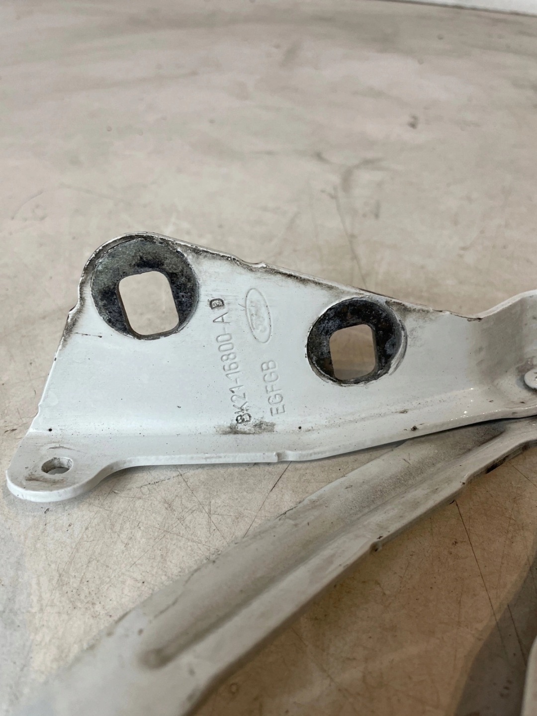 hinge bonnets front front right Ford Transit Custom