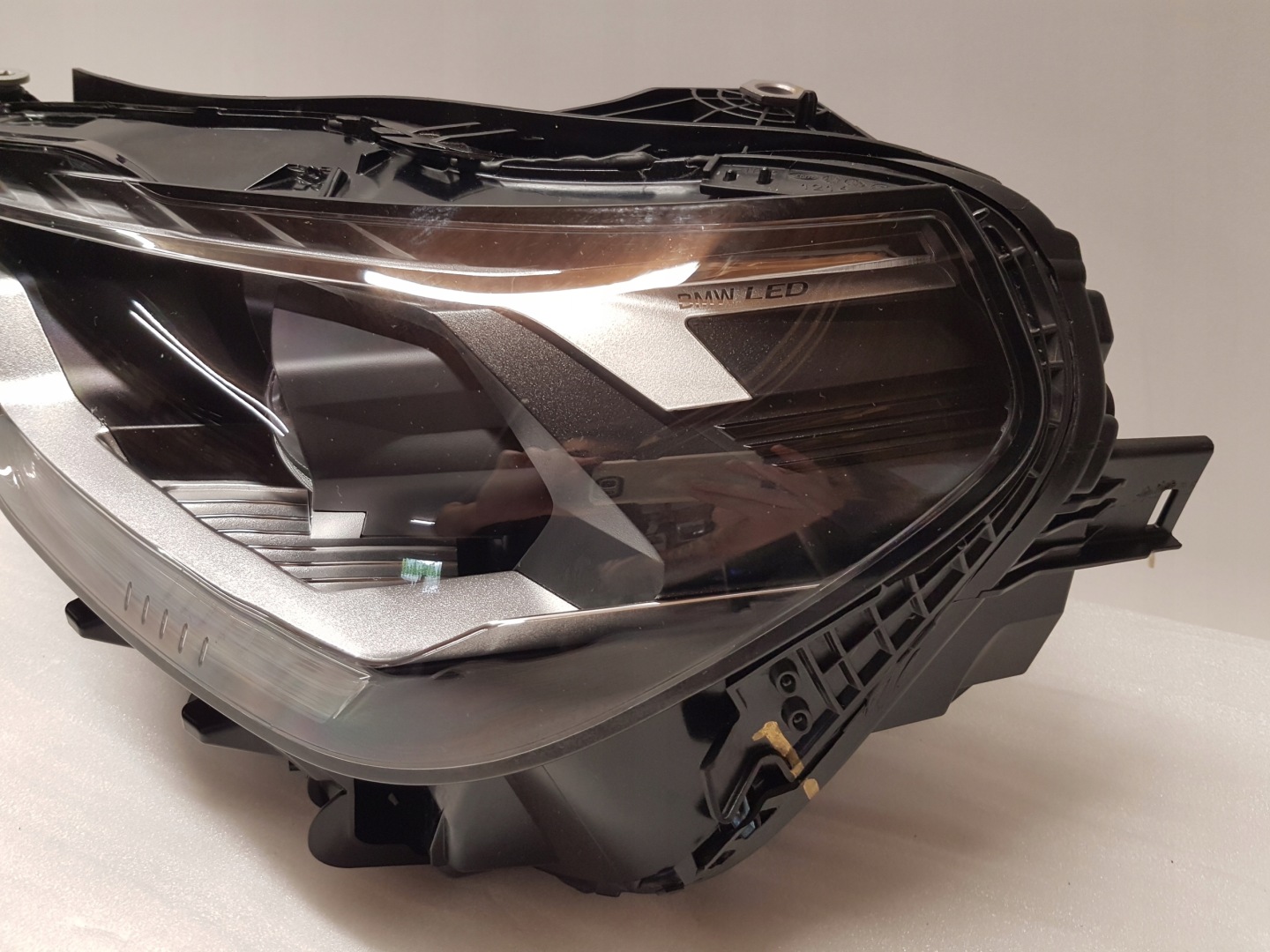 light front left BMW G42 FULL LED 5A03E31
